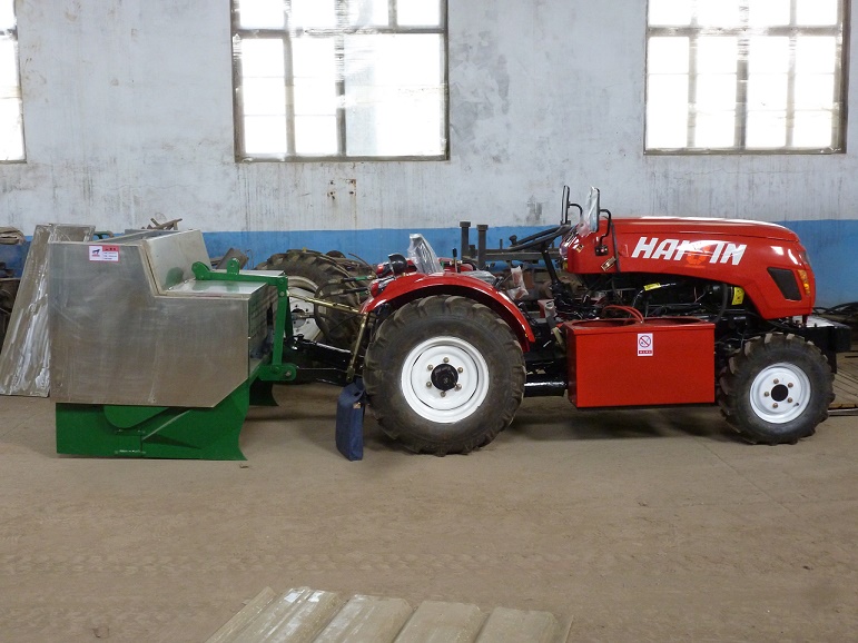 Soil insecticidal machine