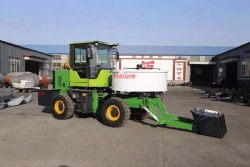 Small Self-Loading Wheel Loader Mixer