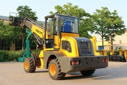 Small Telescopic Loader HQ910T