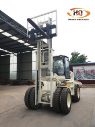 YC50 Rough terrain forklift