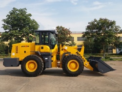 Large Articulated Wheel Loader HQ940