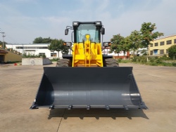 Large Articulated Wheel Loader HQ940