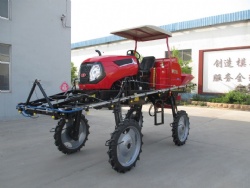 Self propelled spray boom sprayer (HQPZ-700)