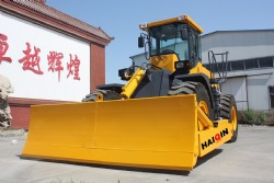 Wheel Bulldozer HQ-220